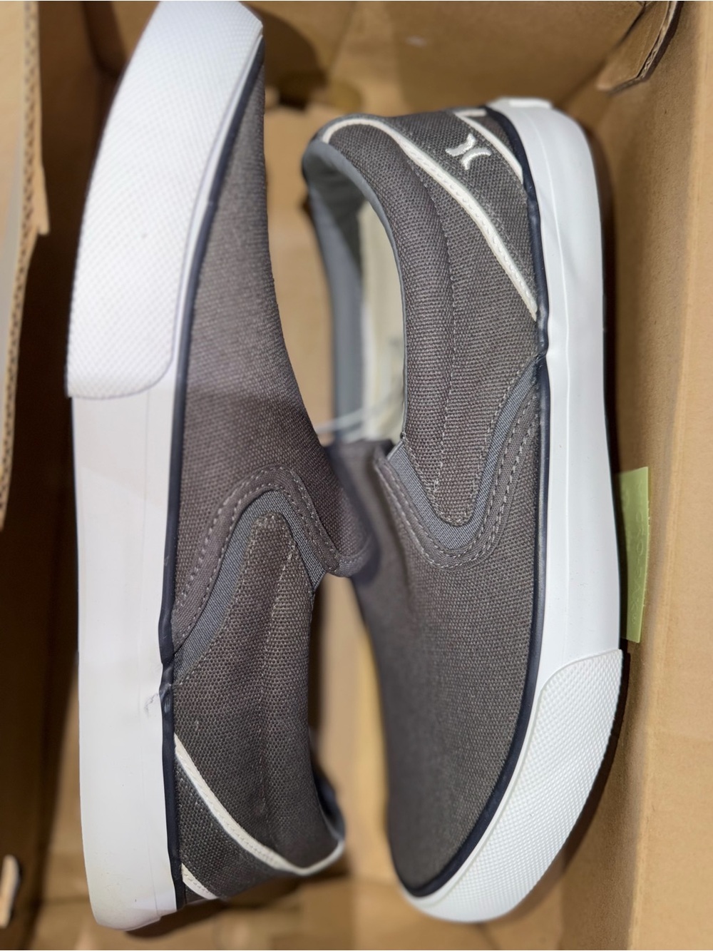 Hurley Men's Slip-On Canvas Loafers in Dark Gray with White Sole - Picture 6 of 6